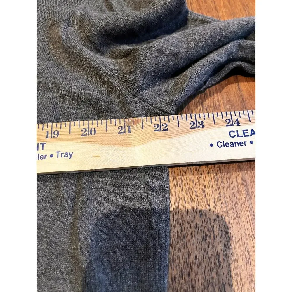 Banana Republic Cashmere Silk Blend, Gray Mens Large L Quarter Zip‎ Sweater